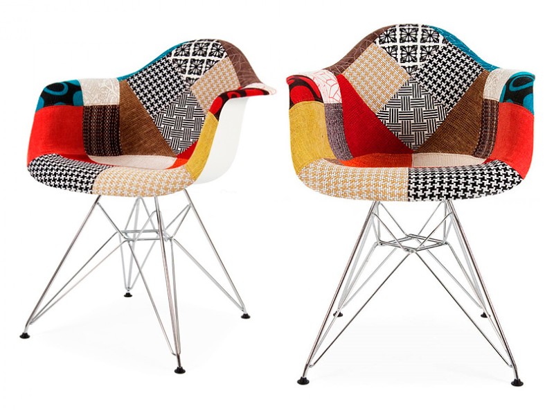 10 Most Memorable and Bright Living Room Chairs